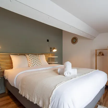 Apartment En Baroeul - Superb + Parking